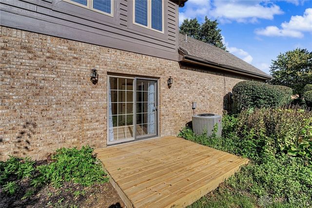 889 Timberlake Court, Dayton, OH 45429