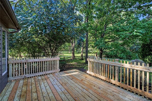 889 Timberlake Court, Dayton, OH 45429
