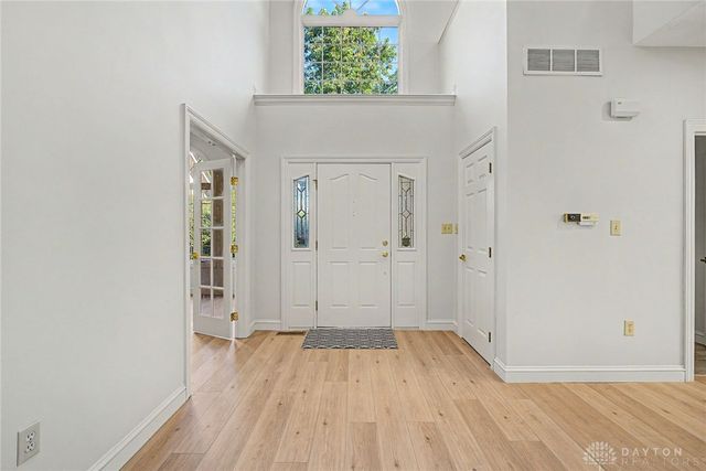 889 Timberlake Court, Dayton, OH 45429