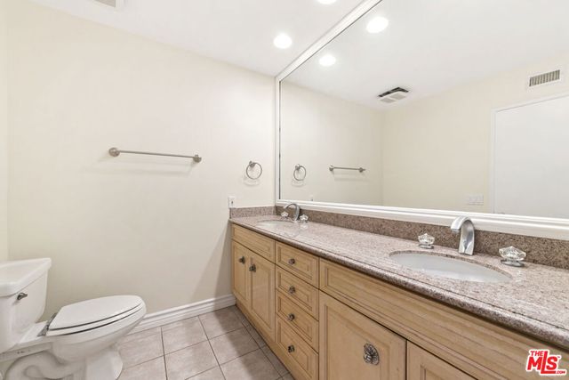 10201 Mason Avenue 108, Chatsworth, CA 91311