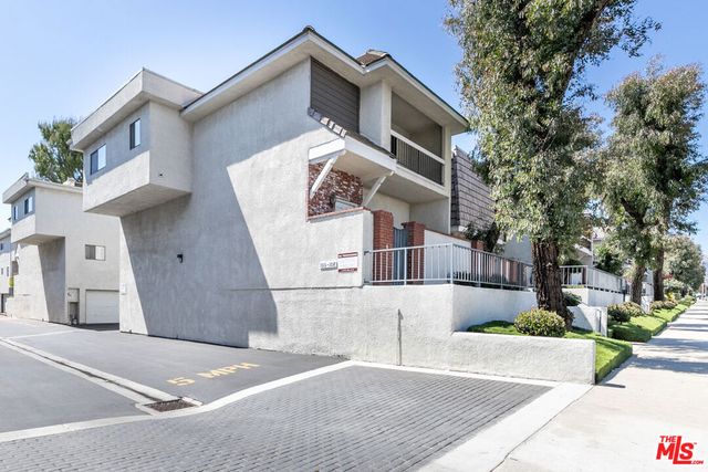10201 Mason Avenue 108, Chatsworth, CA 91311