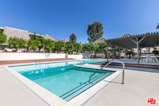 10201 Mason Avenue 108, Chatsworth, CA 91311
