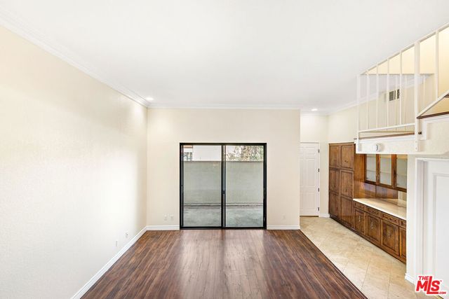 10201 Mason Avenue 108, Chatsworth, CA 91311