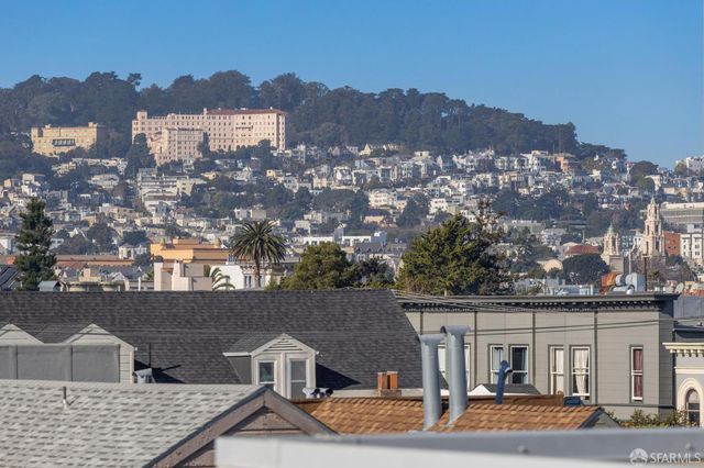 2412 Harrison Street 101, San Francisco, CA 94110