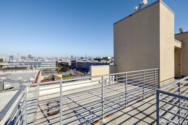 2412 Harrison Street 101, San Francisco, CA 94110