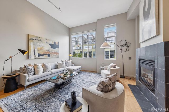 2412 Harrison Street 101, San Francisco, CA 94110