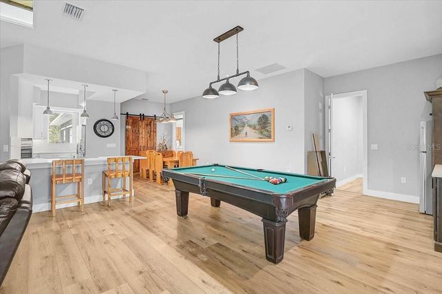 4712 34TH AVENUE E, Bradenton, FL 34208