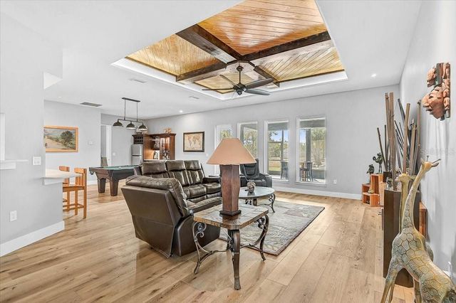 4712 34TH AVENUE E, Bradenton, FL 34208