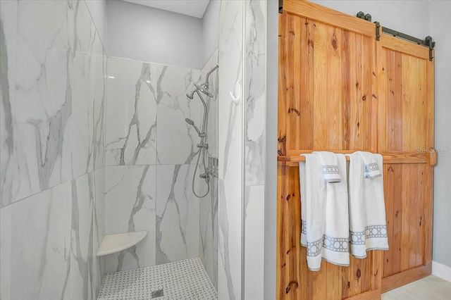 4712 34TH AVENUE E, Bradenton, FL 34208