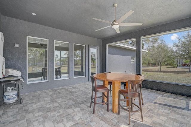 4712 34TH AVENUE E, Bradenton, FL 34208