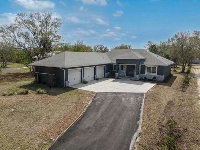 4712 34TH AVENUE E, Bradenton, FL 34208