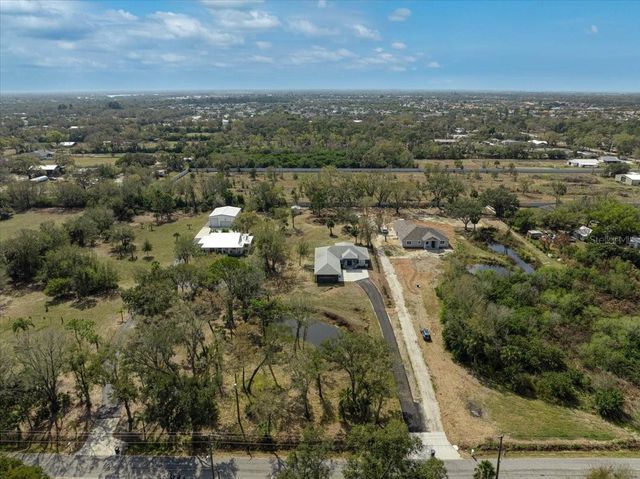 4712 34TH AVENUE E, Bradenton, FL 34208