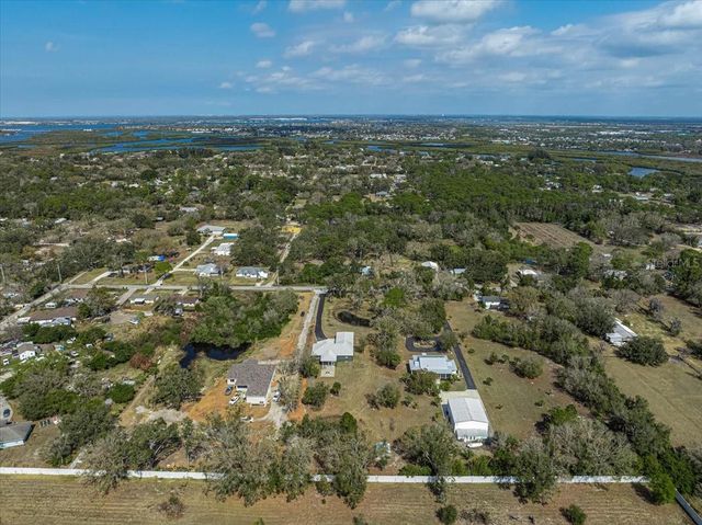 4712 34TH AVENUE E, Bradenton, FL 34208