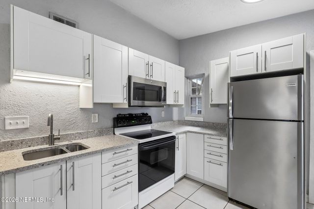 4009 EVE Drive E, Jacksonville, FL 32246