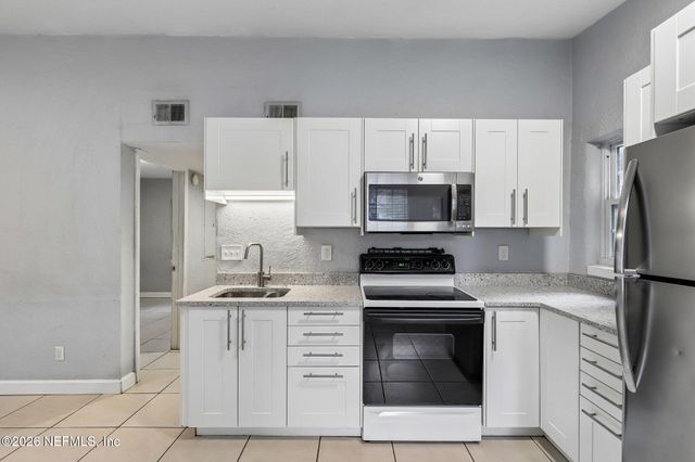 4009 EVE Drive E, Jacksonville, FL 32246