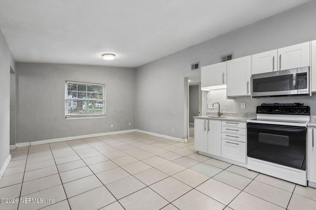 4009 EVE Drive E, Jacksonville, FL 32246