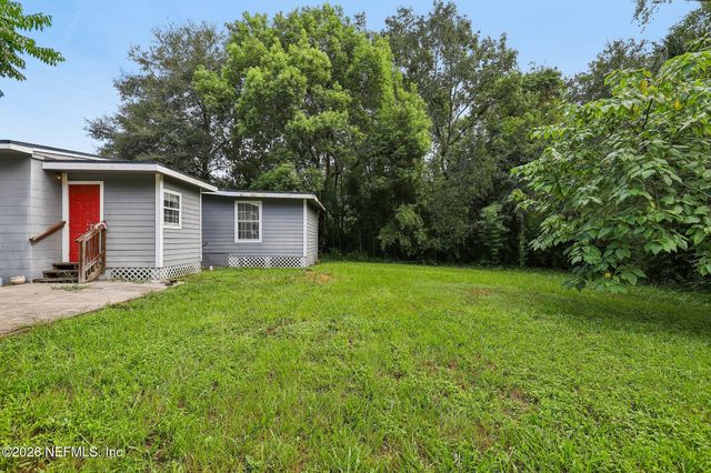 4009 EVE Drive E, Jacksonville, FL 32246