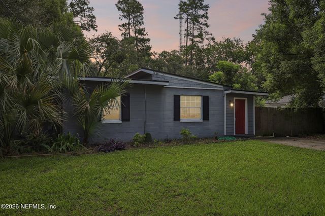 4009 EVE Drive E, Jacksonville, FL 32246