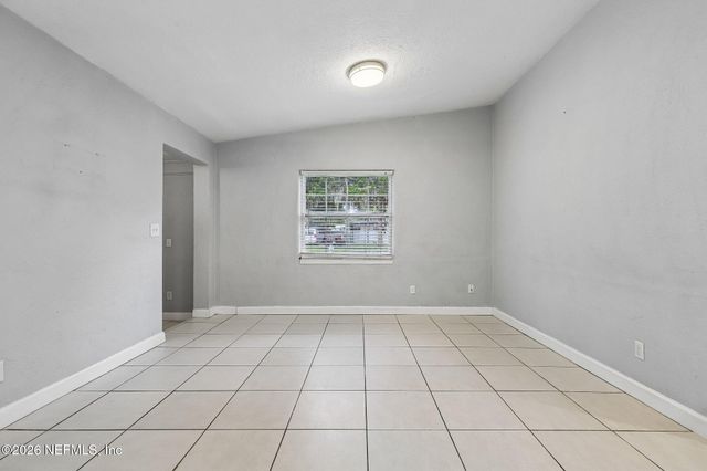 4009 EVE Drive E, Jacksonville, FL 32246