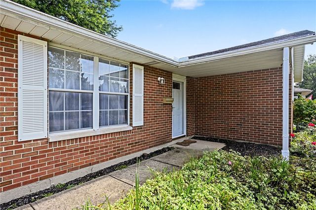 1713 Gayhart Drive, Xenia, OH 45385