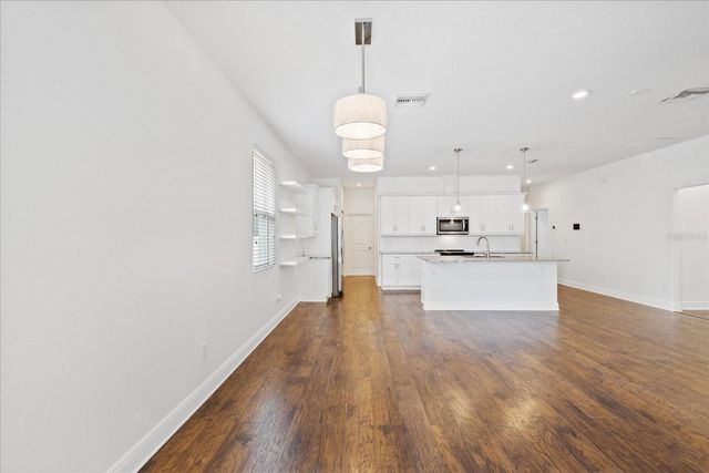 2901 W COLLINS STREET 2, Tampa, FL 33607