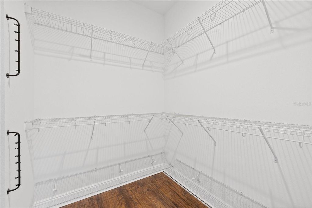 Image 28 of property listing at 2901 W COLLINS STREET 2, Tampa, FL 33607