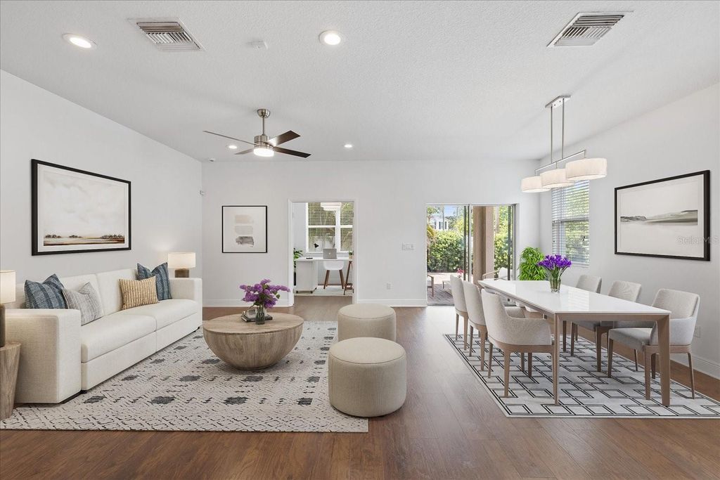 Image 36 of property listing at 2901 W COLLINS STREET 2, Tampa, FL 33607