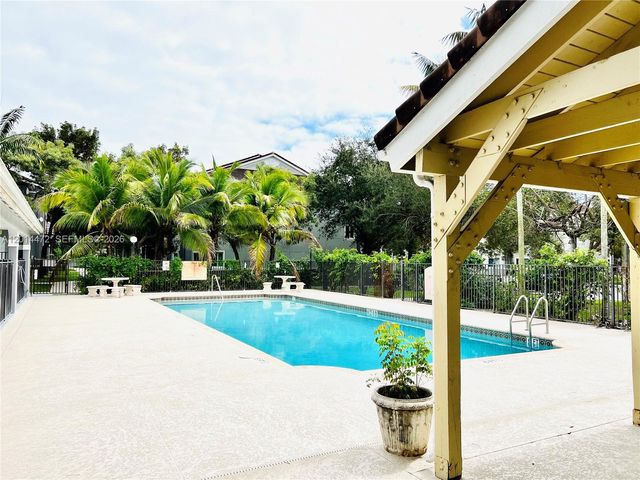 15410 SW 284th St 8102, Homestead, FL 33033