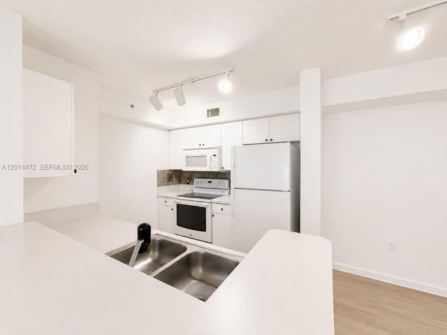 15410 SW 284th St 8102, Homestead, FL 33033