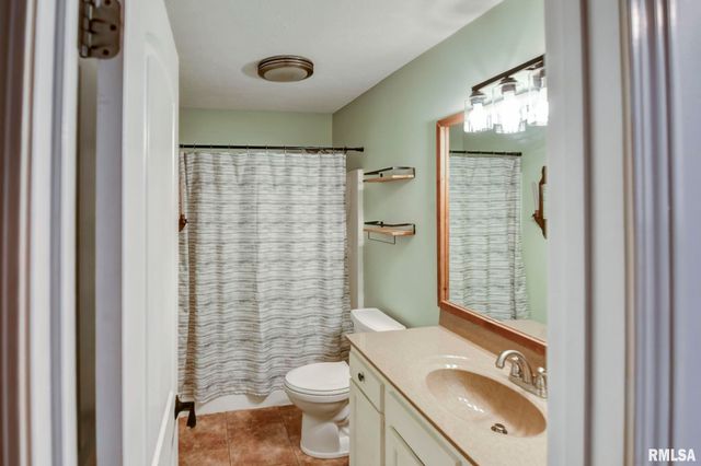 400 N PARK Street, Rochester, IL 62563