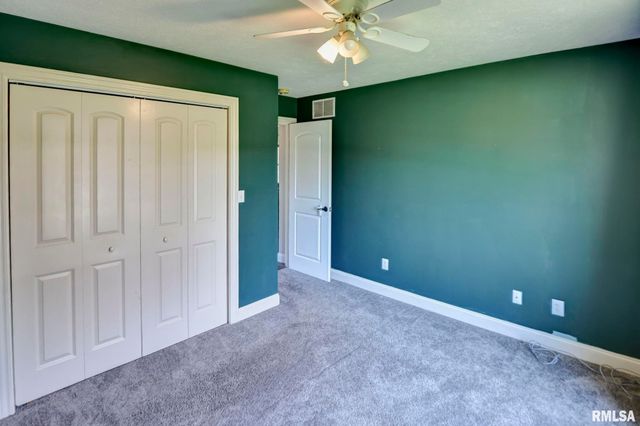 400 N PARK Street, Rochester, IL 62563