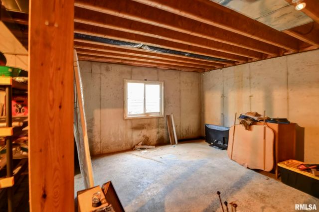 400 N PARK Street, Rochester, IL 62563