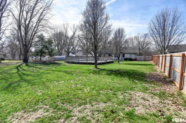 400 N PARK Street, Rochester, IL 62563