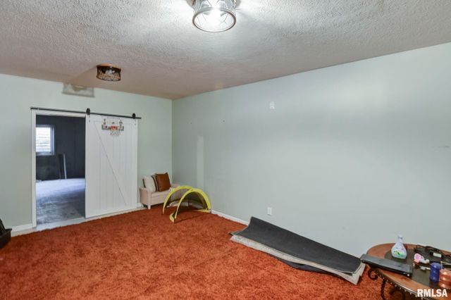 400 N PARK Street, Rochester, IL 62563