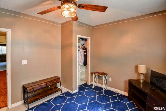 400 N PARK Street, Rochester, IL 62563