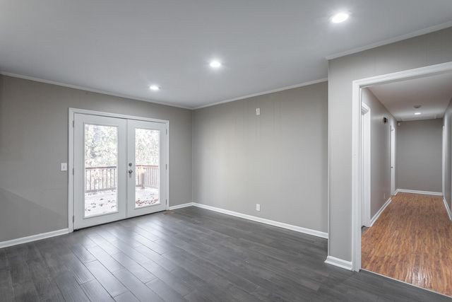 733 Crestridge Drive, Rossville, GA 30741