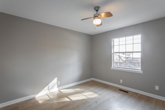 733 Crestridge Drive, Rossville, GA 30741