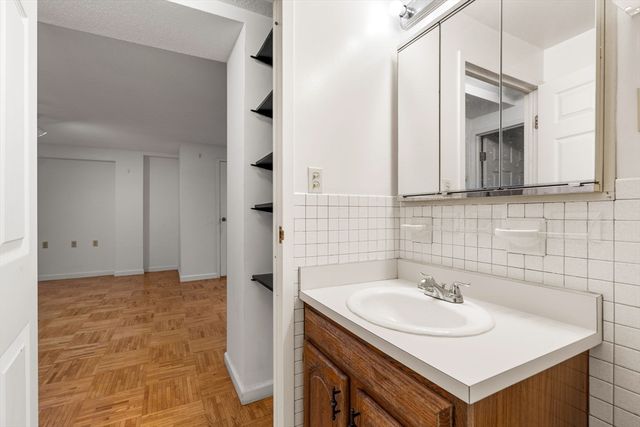 357 Commercial St 412, Boston, MA 02109
