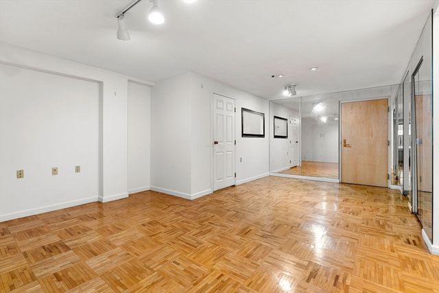 357 Commercial St 412, Boston, MA 02109