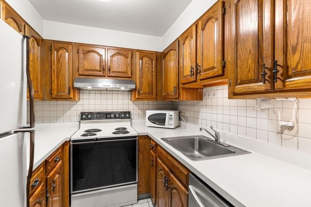 357 Commercial St 412, Boston, MA 02109