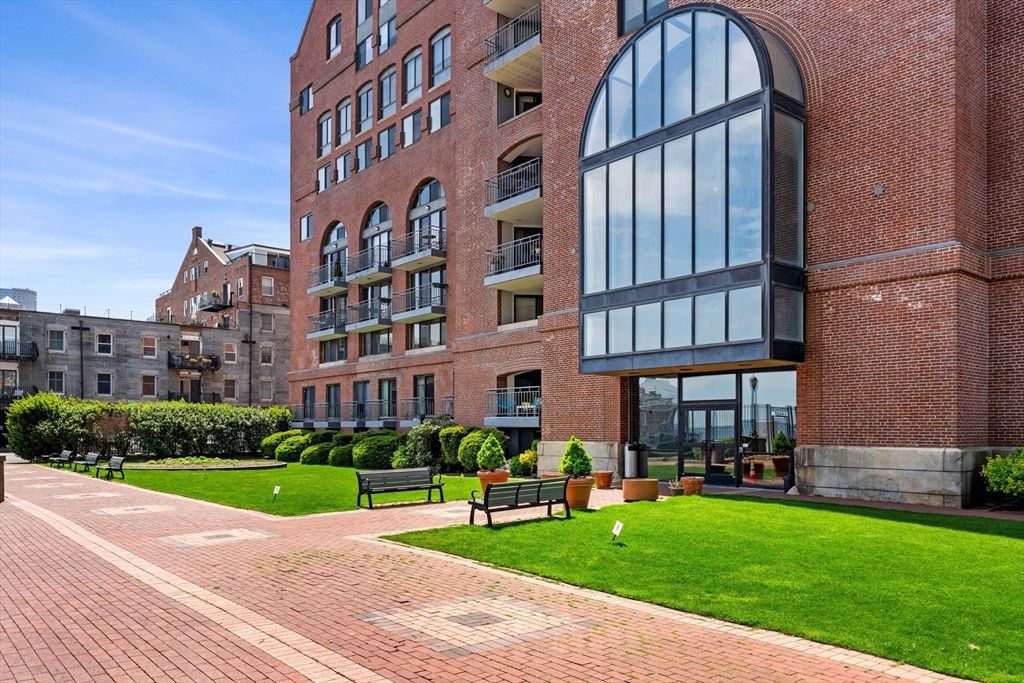 357 Commercial St 412, Boston, MA 02109