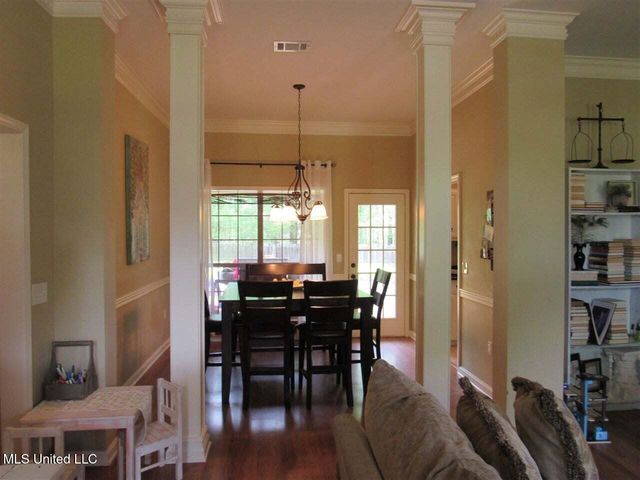 407 Hemlock Drive, Flowood, MS 39232