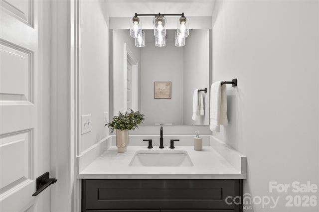 3219 Credenza Road, Charlotte, NC 28208