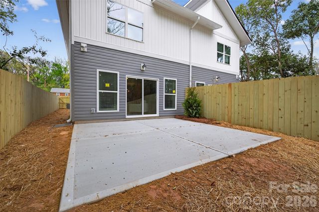 3219 Credenza Road, Charlotte, NC 28208