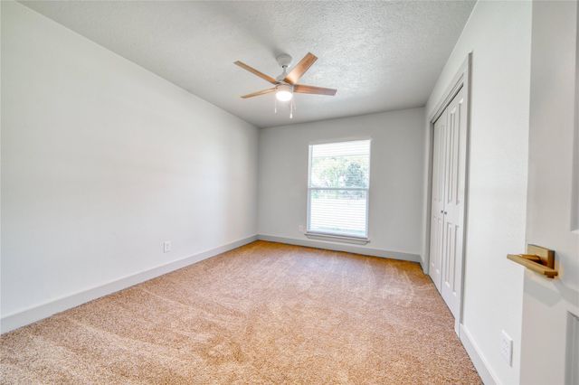 6618 Heron Lane, Pearland, TX 77584