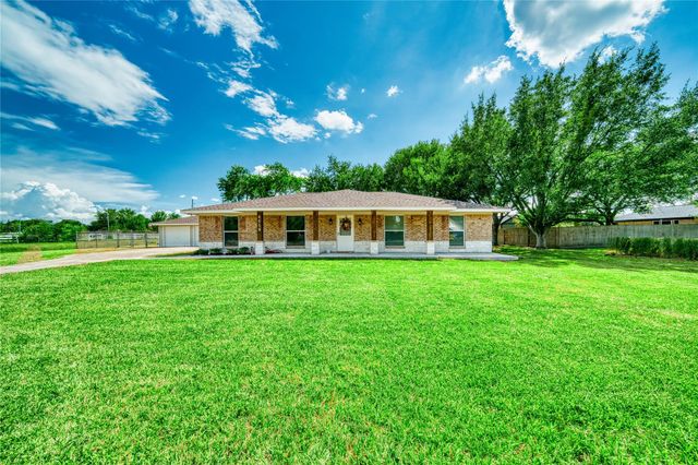 6618 Heron Lane, Pearland, TX 77584