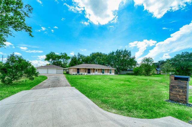 6618 Heron Lane, Pearland, TX 77584