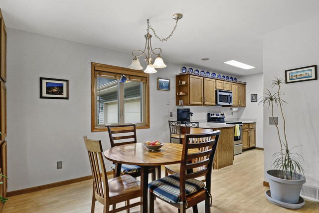816 South Street, Deforest, WI 53532