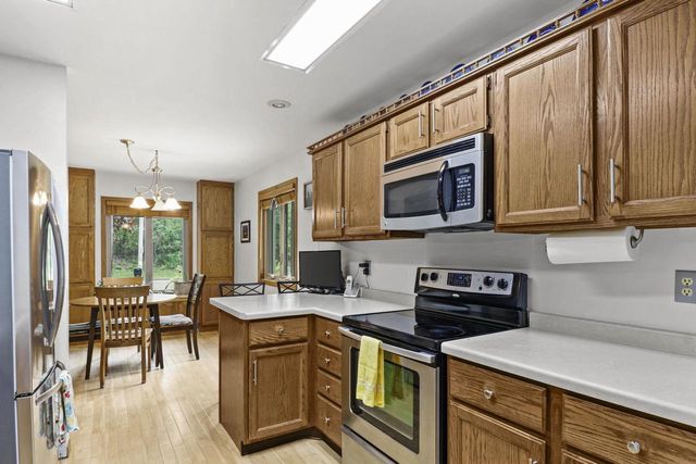 816 South Street, Deforest, WI 53532