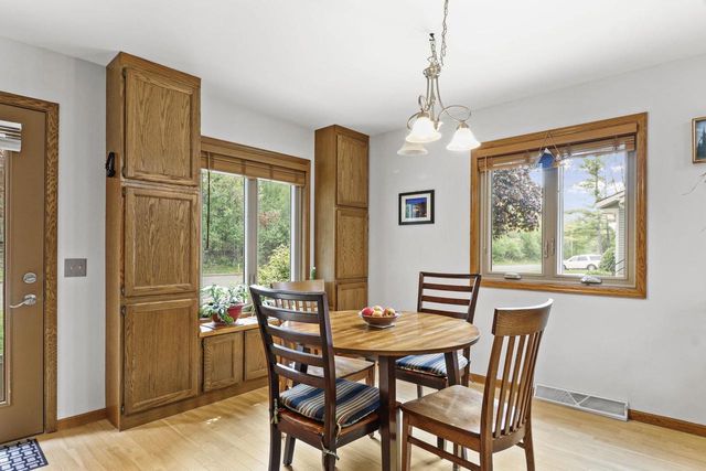 816 South Street, Deforest, WI 53532